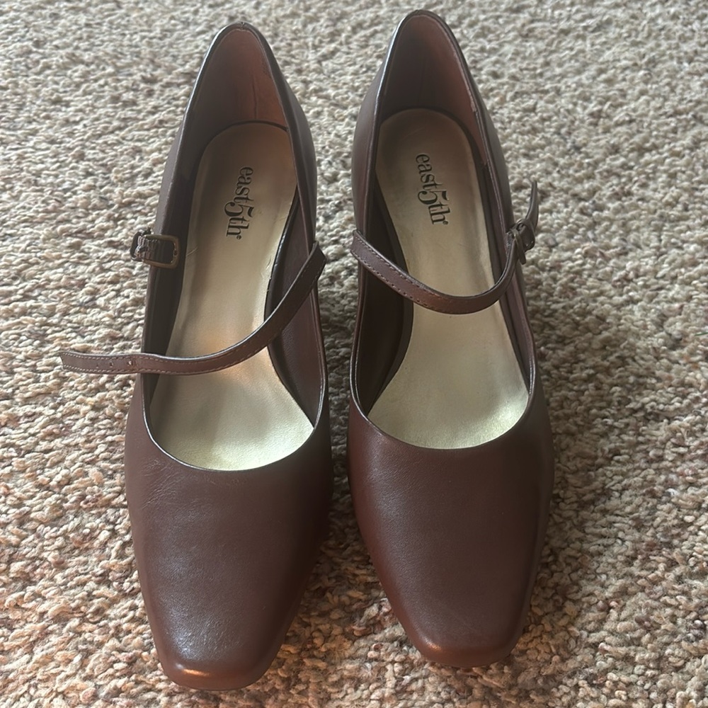 East5th Womens Brown Heels size 6 1/2 - Picture 1 of 6